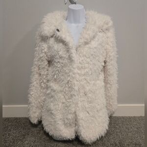 Ambiance Outerwear Faux Fur Coat. Size S.